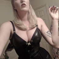 Mistress Roxy